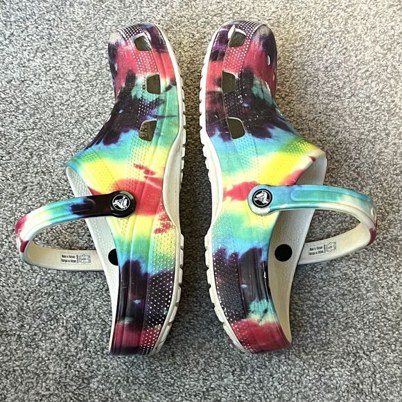 Crocs Tie Dye Classic Clogs Colorful Mens 10 Womens 12 - Picture 4 of 7